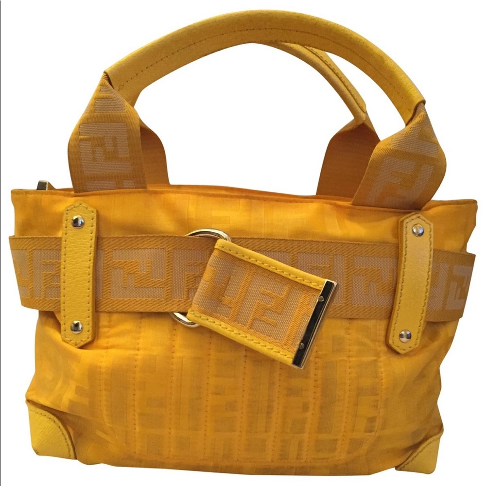 Vintage Yellow Fendi Bag 💛